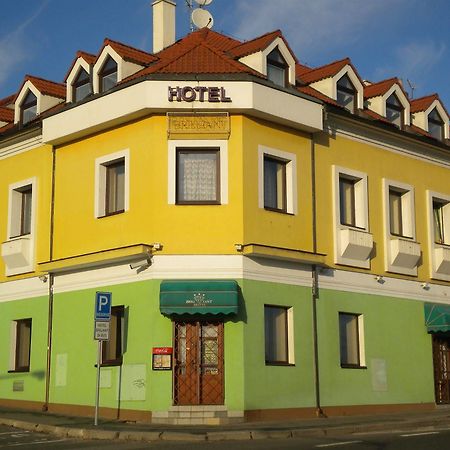 Hotel Brilliant Prague Extérieur photo
